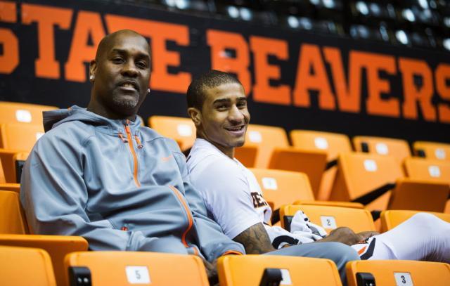 jrs直播吧-防守时代回归惠及小佩顿，他在勇士重获新生更积极